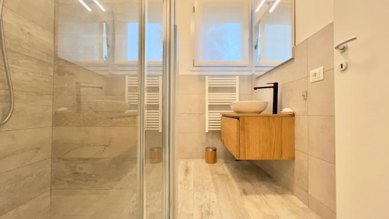 Apartment Gf Residence - Home Immobiliare Jesolo Italy